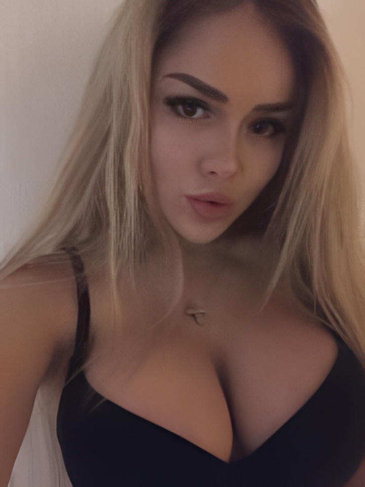 Галина привлекальеная девушка из Зимы цена от 1500 руб