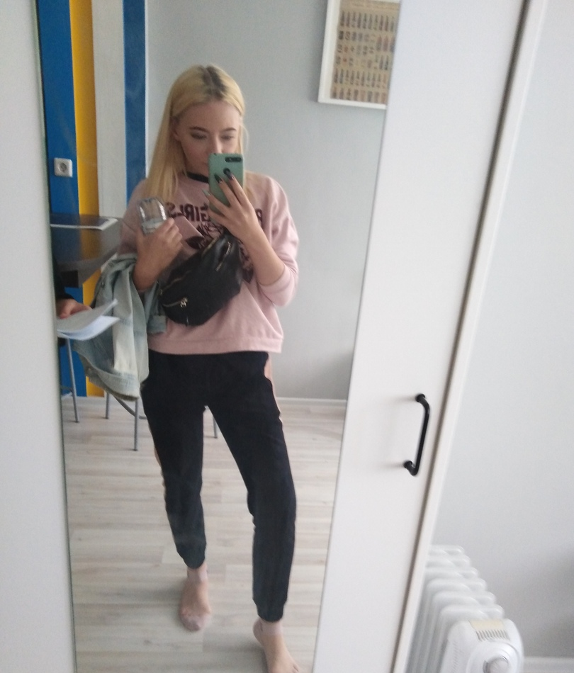 Рита привлекальеная девушка из Зимы цена от 3000 руб