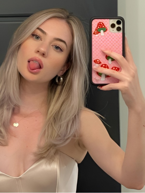 Раиса привлекательная девушка из Зимы цена от 1500 руб