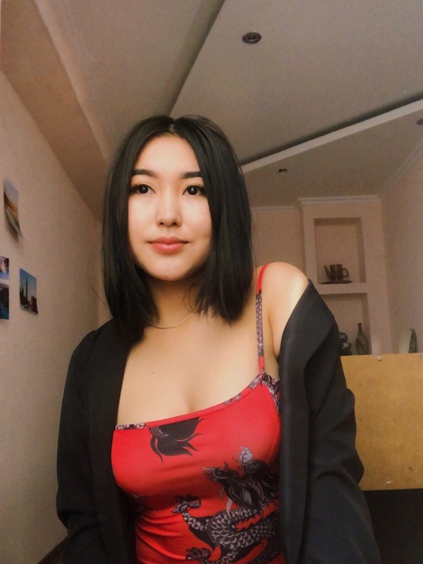 Неля привлекательная девушка из Зимы цена от 3000 руб