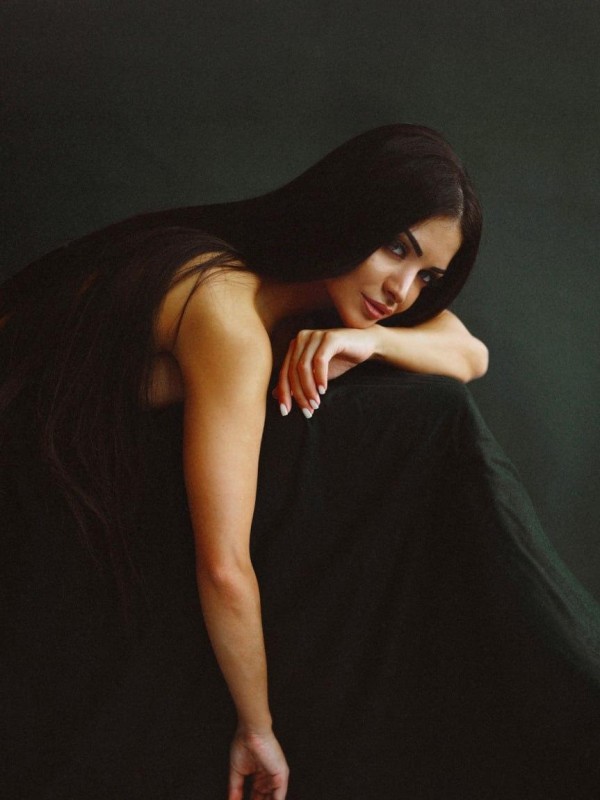 Рада привлекательная девушка из Зимы цена от 8000 руб